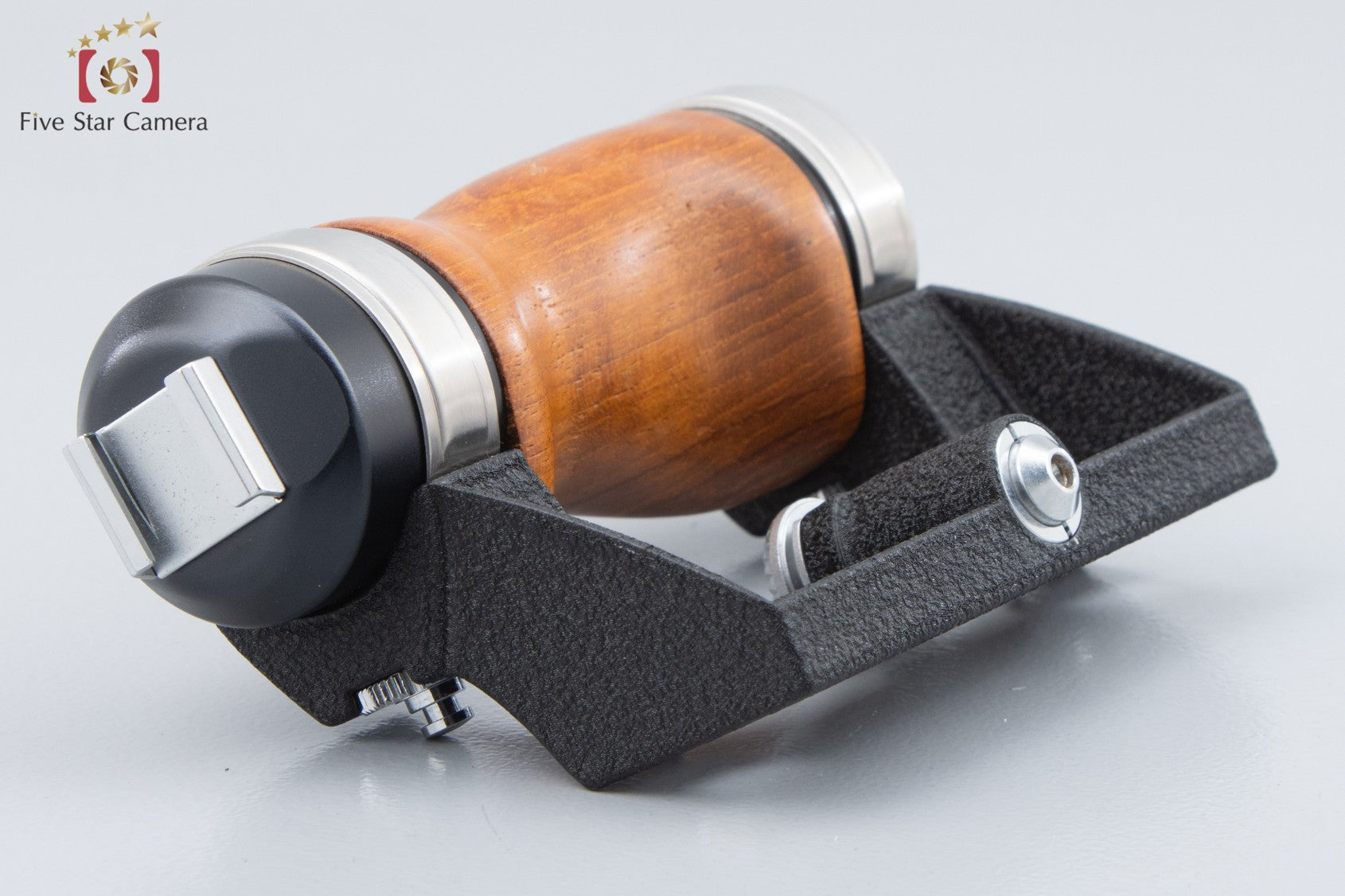 Excellent!! PENTAX Wood Grip for 67 6x7