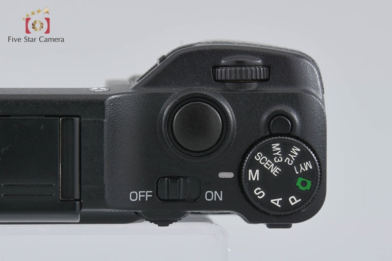"Shutter Count 504" Ricoh GXR 10.0 MP Digital Camera Body [Very Good]