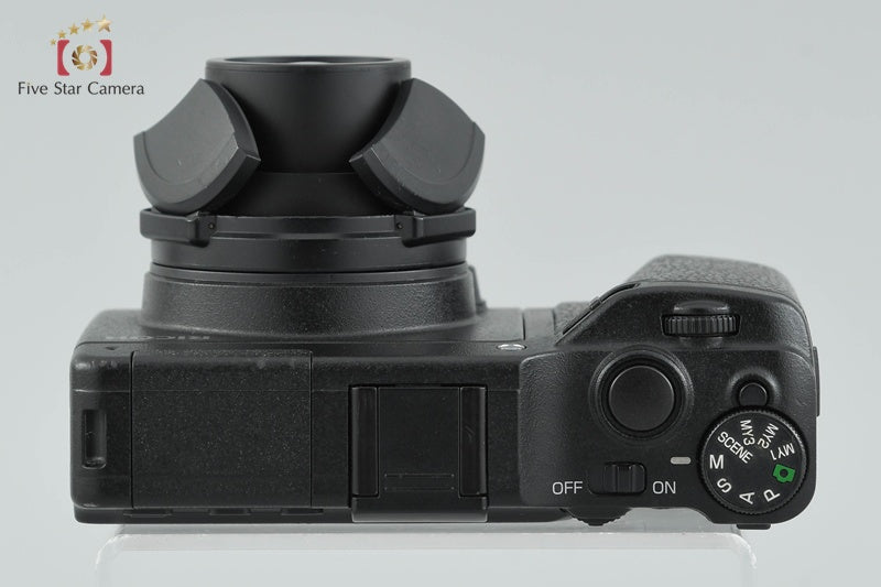 "Count 1,326" Ricoh GXR 10.0 MP Digital Camera + S10 24-72mm f/2.5-4.4 VC