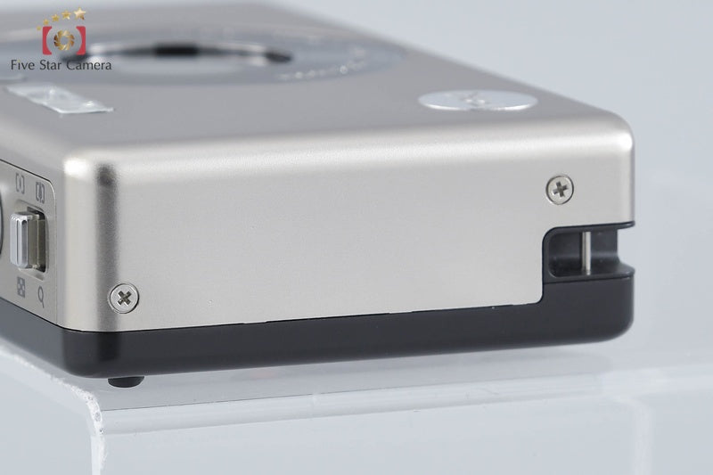 Ricoh PX Champagne Silver 16.0 MP Waterproof Digital Camera [Very Good]