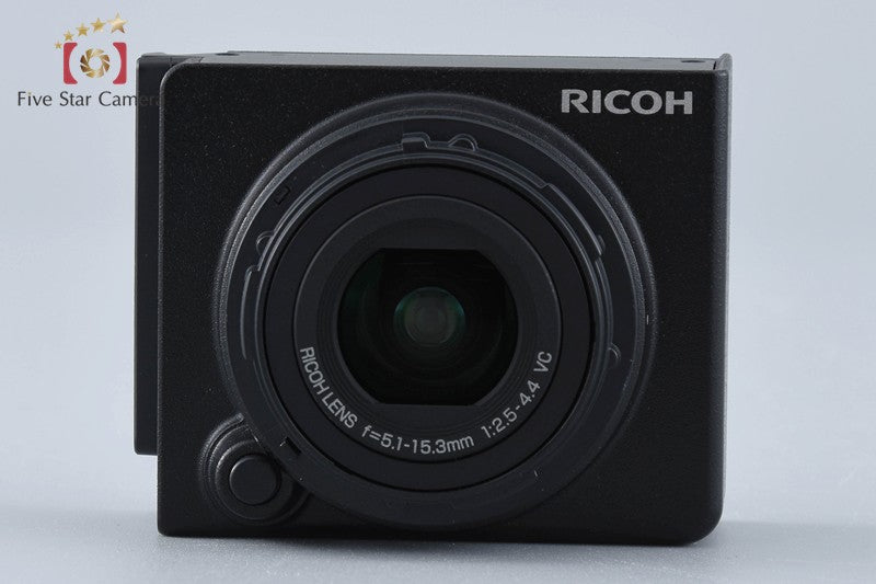 RICOH S10 24-72mm f/2.5-4.4 VC + DW-6 0.79x, TC-1 1.88x Conversion Lens