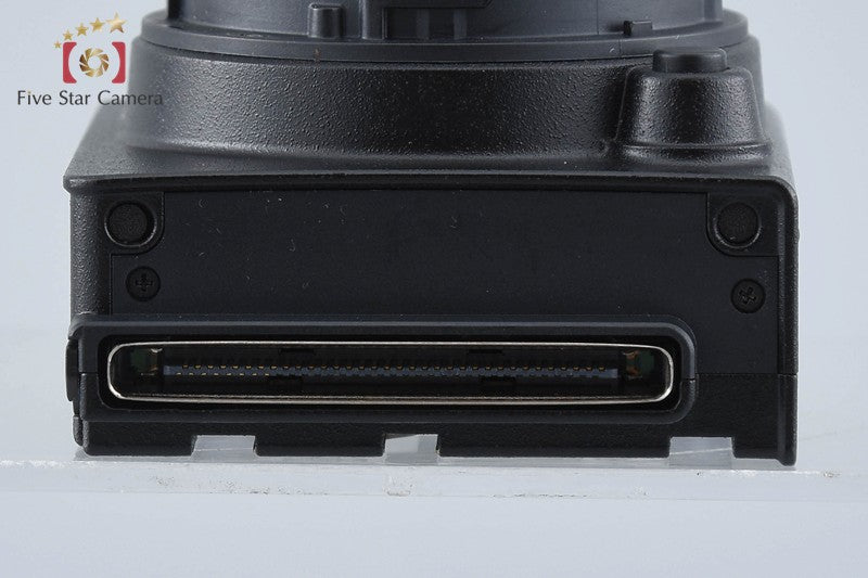 RICOH S10 24-72mm f/2.5-4.4 VC + DW-6 0.79x, TC-1 1.88x Conversion Lens