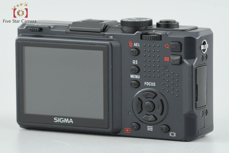 SIGMA DP2S 14.0 MP Digital Camera [Very Good]
