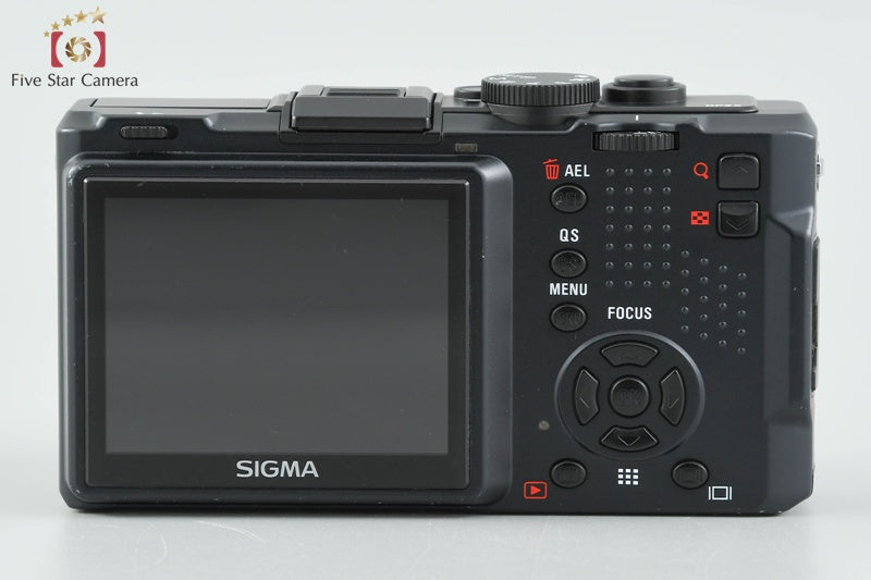 SIGMA DP2S 14.0 MP Digital Camera [Very Good]