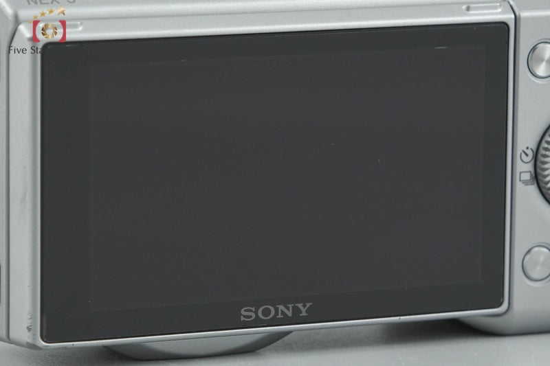 Sony α NEX-5 Double Zoom Lens Kit Silver (Japanese Language Only)