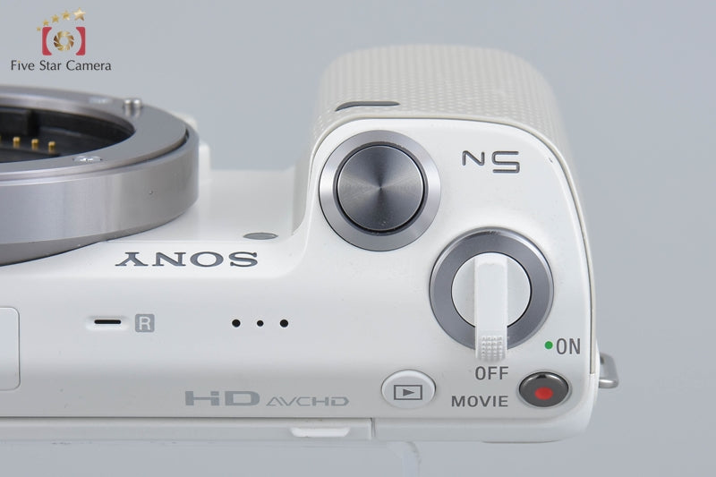 Sony α NEX-5N White Digital SLR Camera (Japanese Language Only)