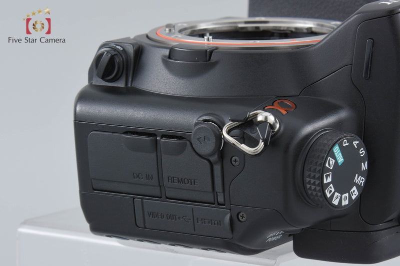 SONY α700 DSLR-A700 Digital SLR Camera (Japanese Language Only)