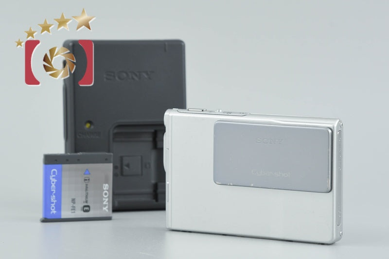 SONY Cyber-shot DSC-T7 Silver Digital Still Camera (Japanese Language Only)