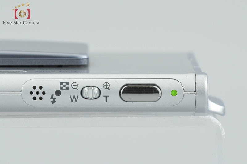 SONY Cyber-shot DSC-T7 Silver Digital Still Camera (Japanese Language Only)