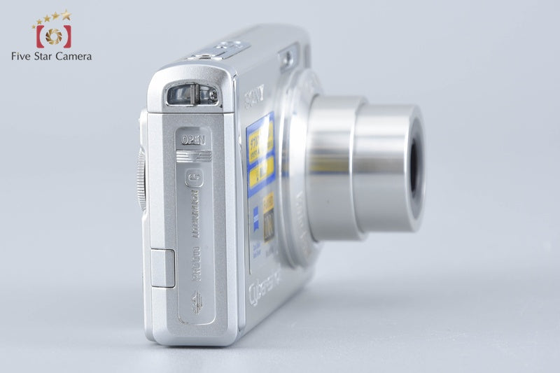 Sony Cyber-shot DSC-W200 Silver Digital Still Camera (Japanese Language Only)