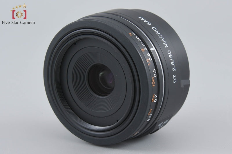 Sony DT 30mm f/2.8 MACRO SAM SAL30M28 [Near Mint]