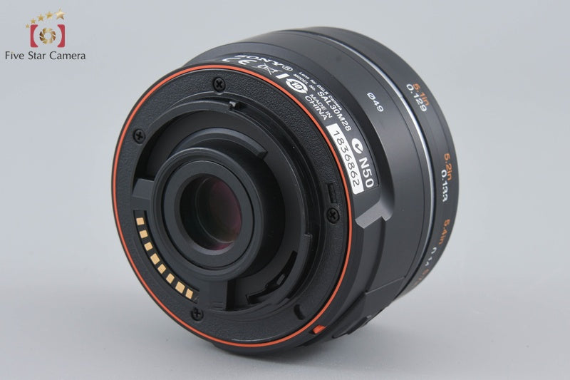 Sony DT 30mm f/2.8 MACRO SAM SAL30M28 [Near Mint]