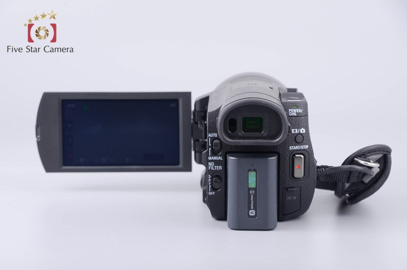 Sony Handycam FDR-AX100 video camera (Japanese Language Only)