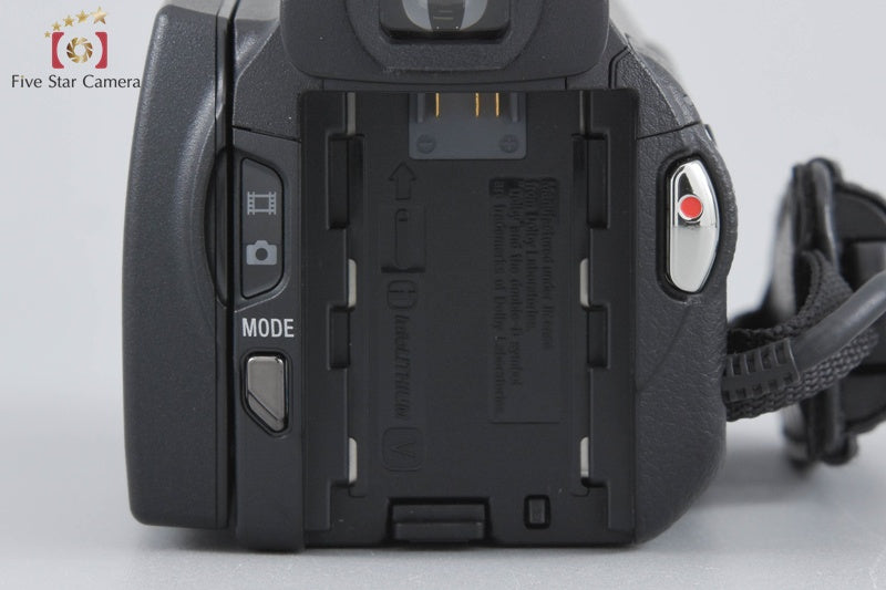 Sony Handycam HDR-CX700V Digital Video Camera (Japanese Language Only)