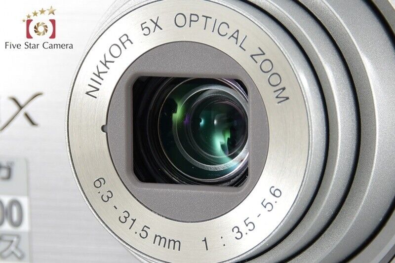 Nikon COOLPIX S550 Silver 10.0 MP Digital Canera