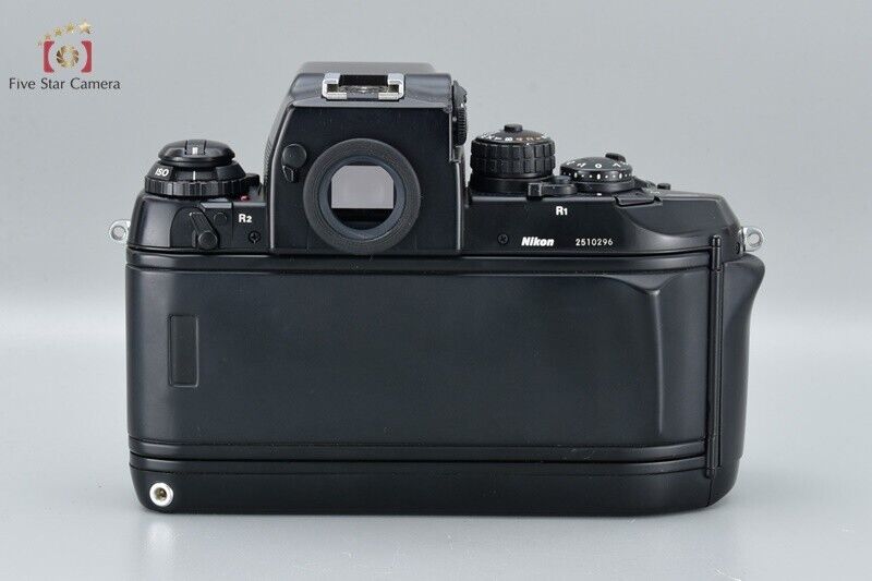 Very Good!! Nikon F4 35mm SLR Film Camera Body