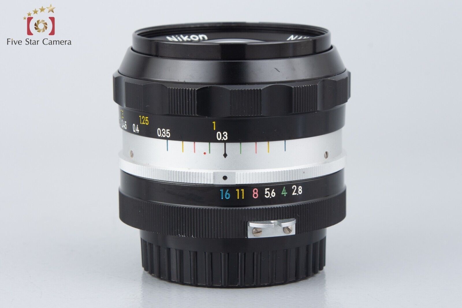 Nikon NIKKOR-N Auto 24mm f/2.8 Non Ai Lens