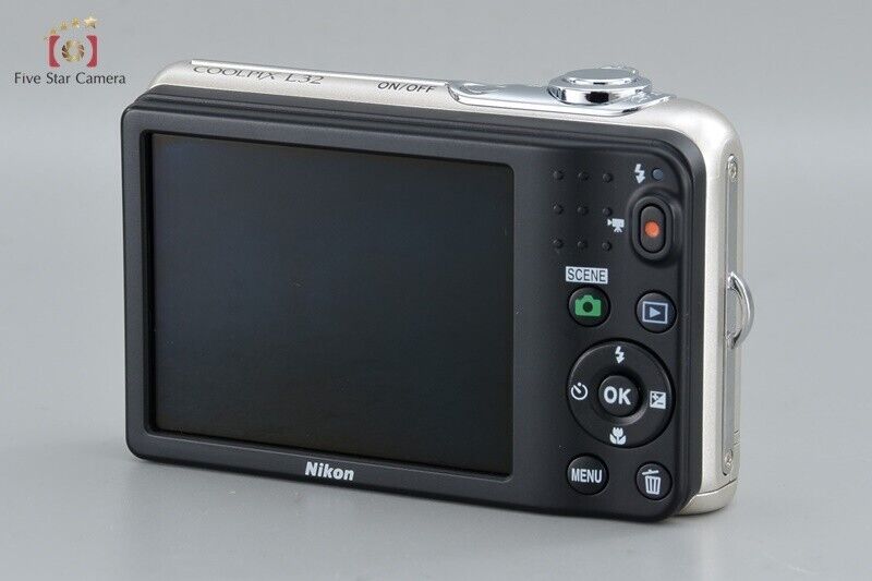 Very Good!! Nikon COOLPIX L32 Silver 20.1 MP Digital Camera