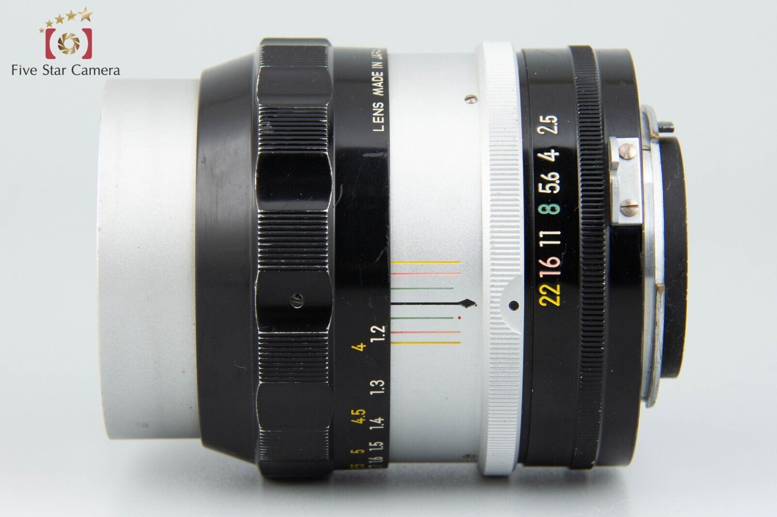 Nikon NIKKOR-P Auto 105mm f/2.5 Non Ai Lens