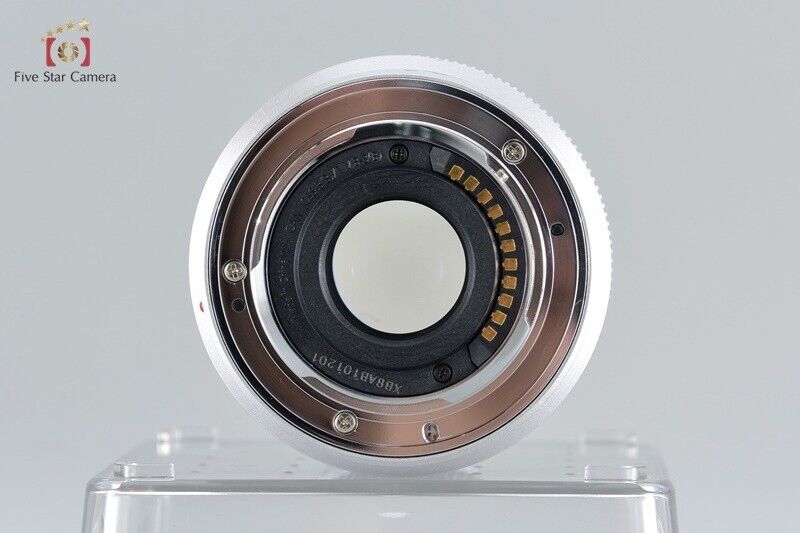 Excellent!! Panasonic LUMIX G 25mm f/1.7 ASPH. Silver H-H025
