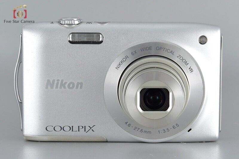 Excellent!! NIkon COOLPIX S3300 Crystal Silver 16.0 MP Digital Camera