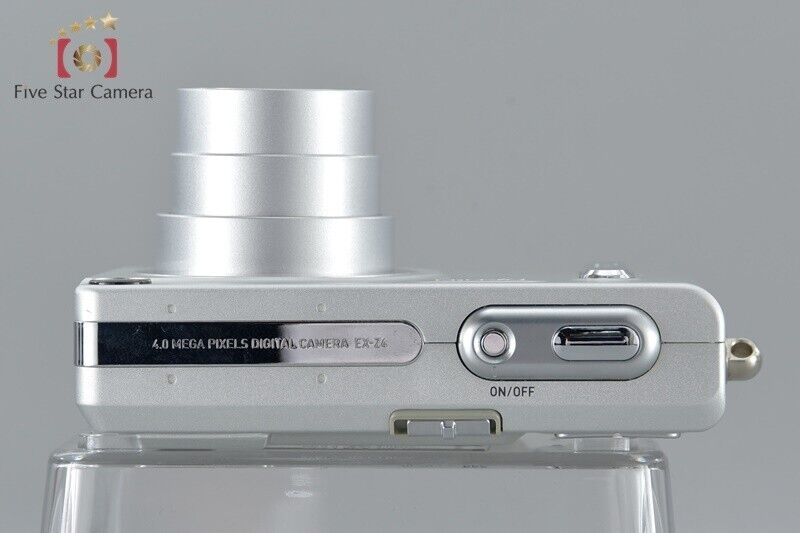 Excellent!! Casio EXILIM EX-Z4 Silver 4.0 MP Digital Camera