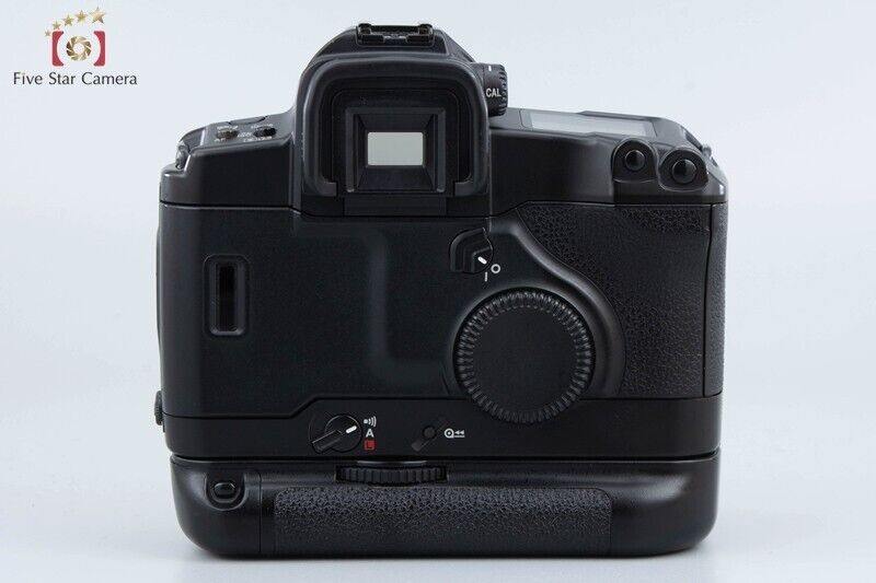 Very Good!! Canon EOS 3 35mm SLR Film Camera Body