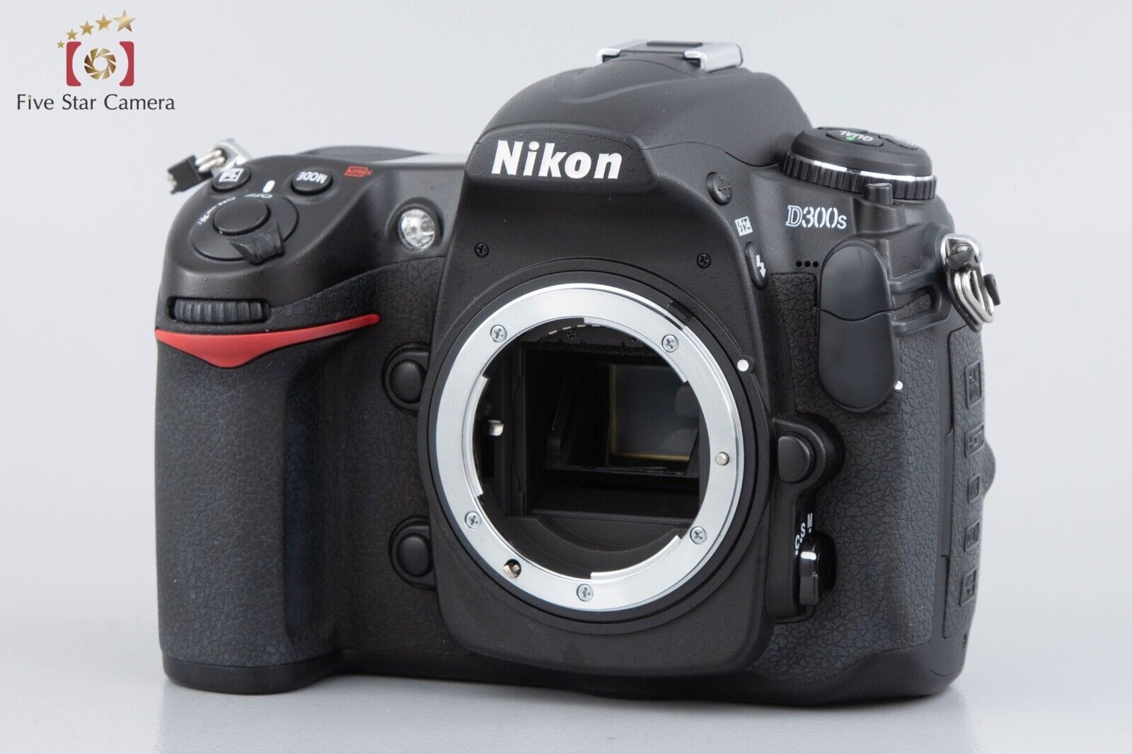 Very Good!! Nikon D300S 12.3 MP Digital SLR Camera Body