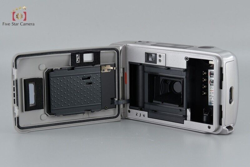 Very Good!! Kyocera T-PROOF 35mm Point & Shoot Film Camera