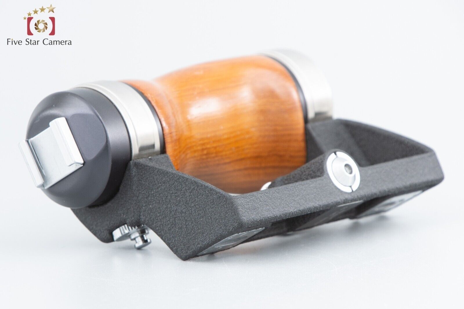 Excellent!! PENTAX Wood Grip for 67 6x7