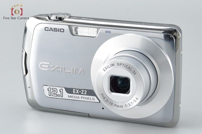 Excellent!! CASIO EXILIM EX-Z2 Silver 12.1 MP Digital Camere w/Box