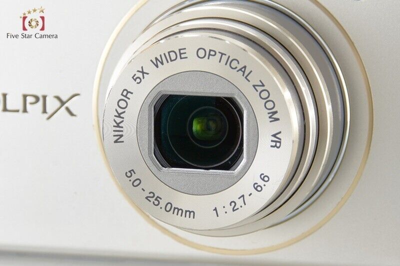 Very Good!! Nikon COOLPIX S640 Silver 12.2 MP Digital Camera