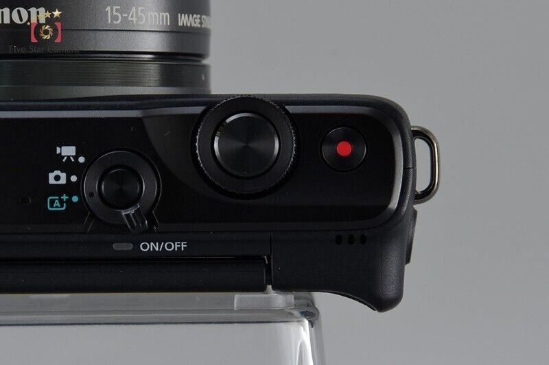 Near Mint!! Canon EOS M10 Black 18.0 MP Digital Camera +15-45mm IS STM Lens Kit