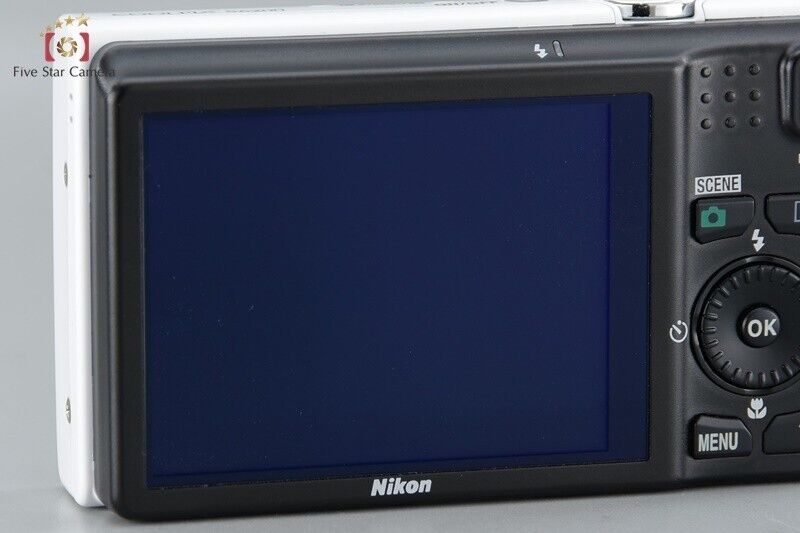 Near Mint!! Nikon COOLPIX S6200 White 16.4 MP Digital Camera