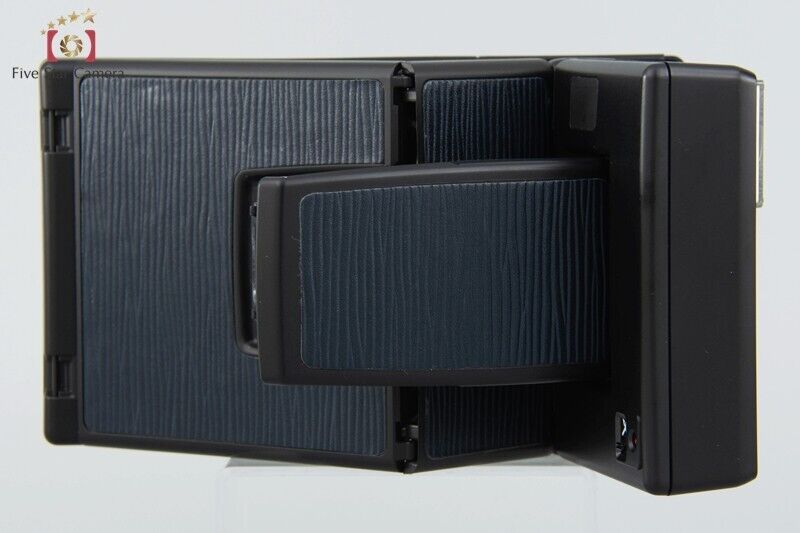 Polaroid 690 LAPITA Limited Model Instant Film Camera w/ Box