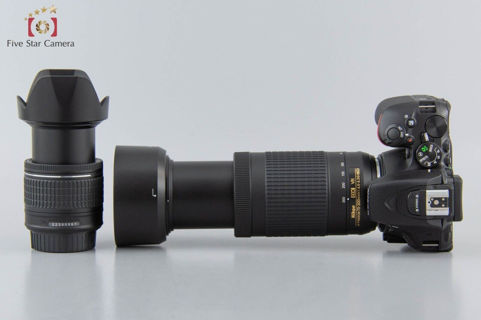 "Count 726" Nikon D5600 24.2 MP SLR Digital Camera 18-55 70-300 VR Lens Kit