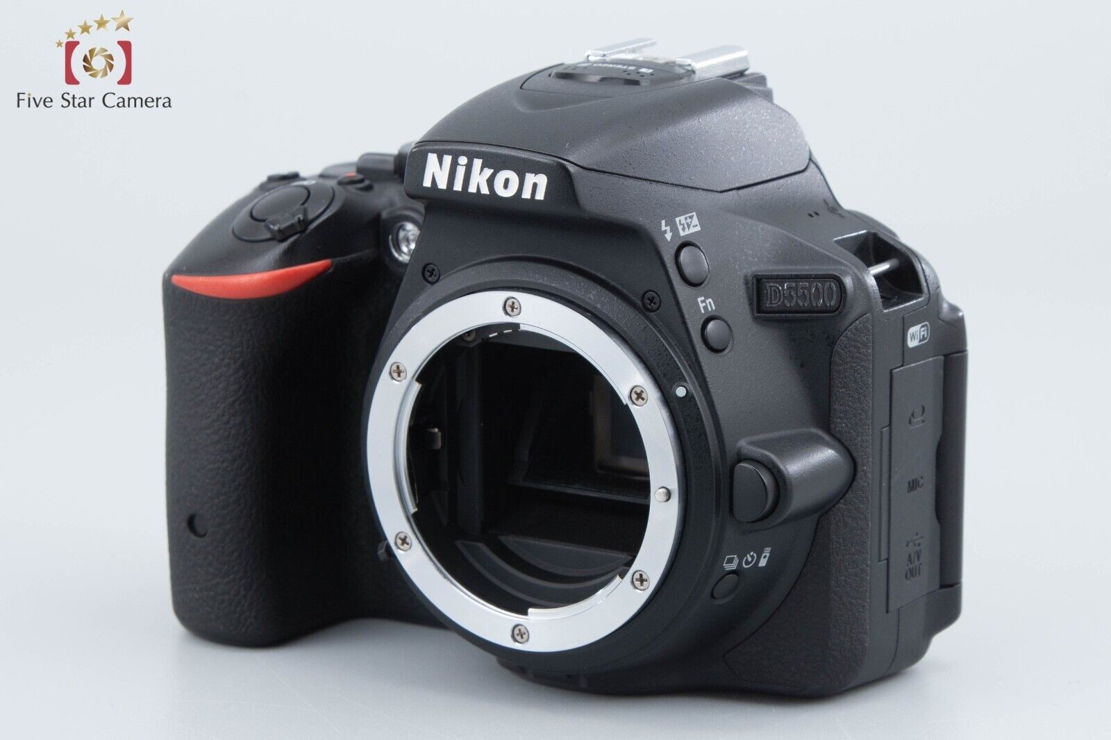 Excellent!! Nikon D5500 Black 24.2 MP Digital SLR Camera Body