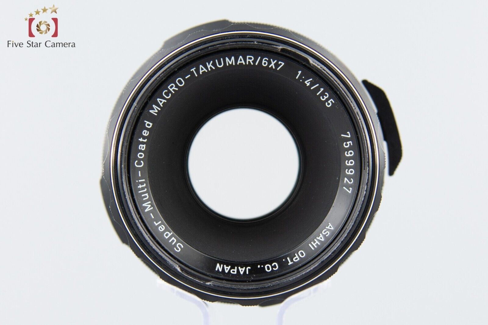 Pentax SMC Macro Takumar 6x7 135mm f4 for 67 / 67II
