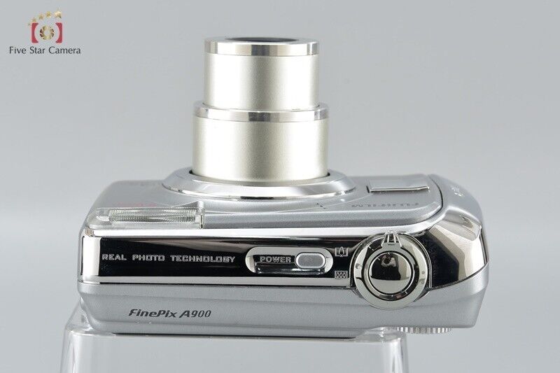 Very Good!! FUJIFILM FinePix A900 9.3 MP Digital Camera